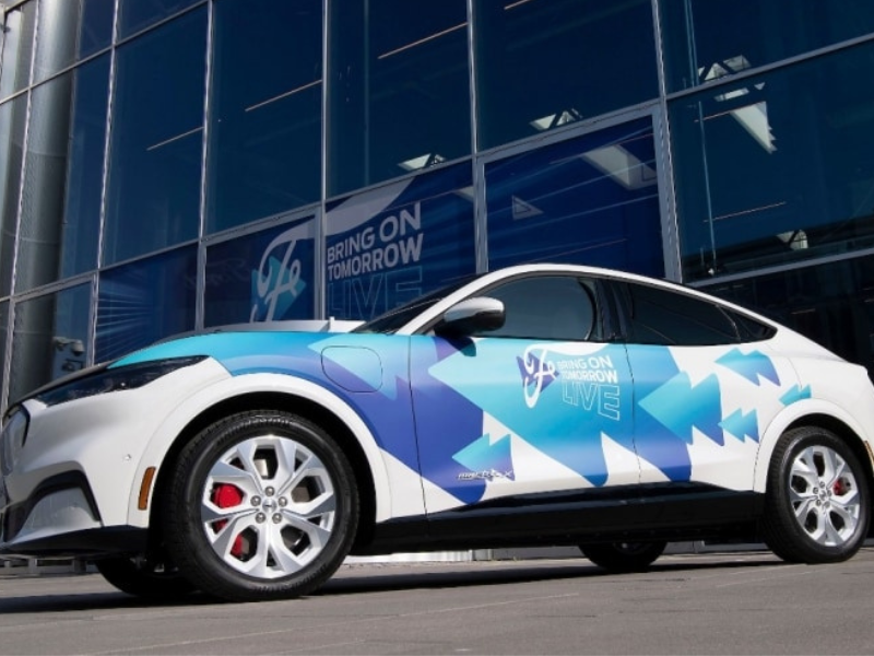 Ford transforma experiência de descoberta, aquisição e posse de veículos elétricos 